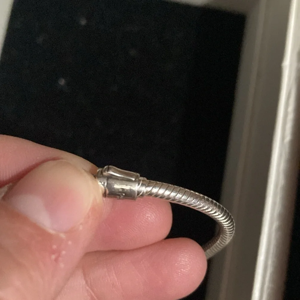 **- ** ** **- - Pandora — sliding bolo polish sterling silver (28cm) …bracelet .